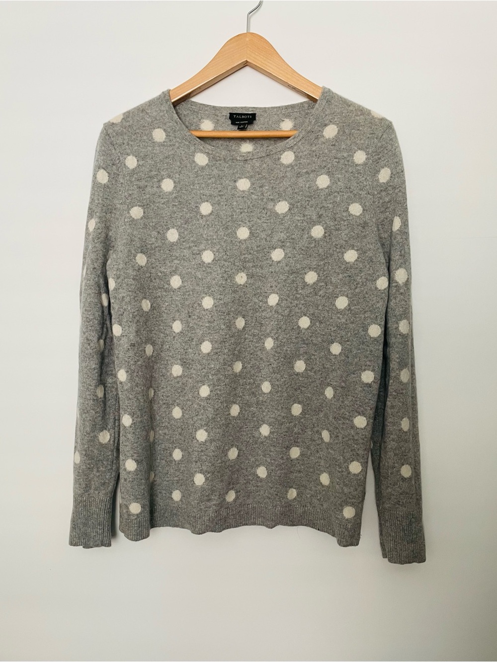 Talbots Gray Crewneck Sweater 100% cashmere with White Polka Dots